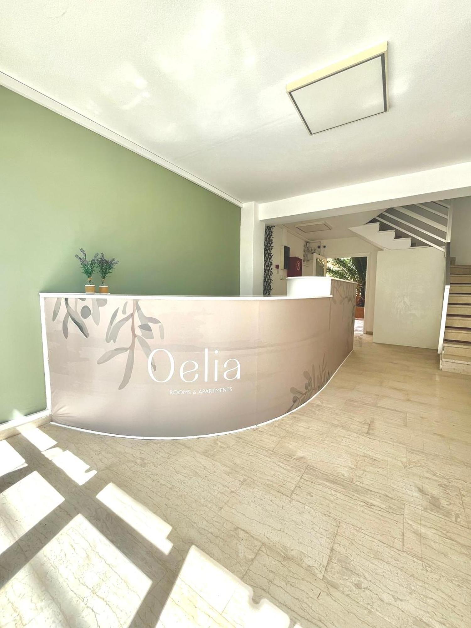 Oelia Rooms & Apartments Agia Marina  Bagian luar foto