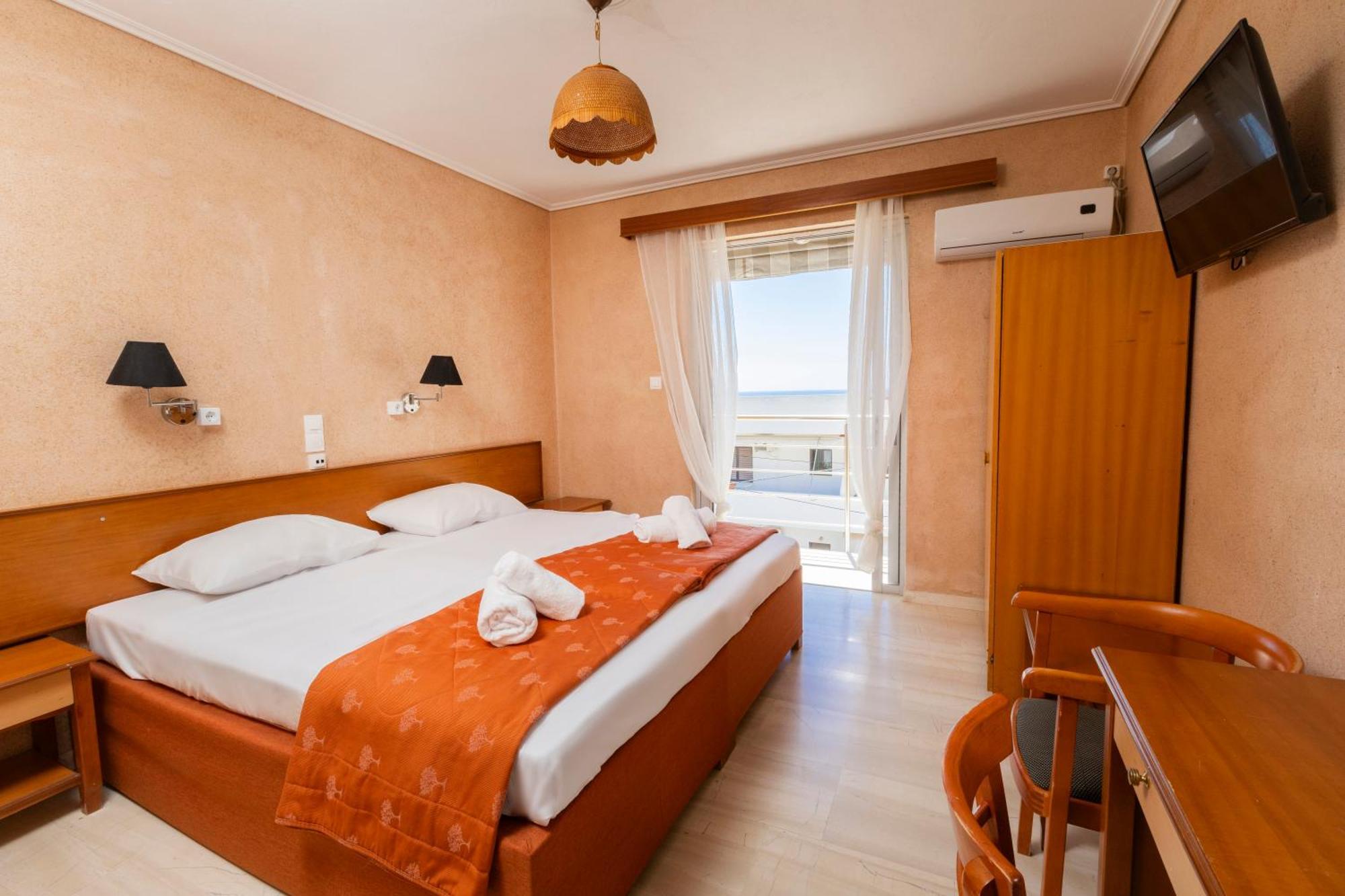 Oelia Rooms & Apartments Agia Marina  Bagian luar foto